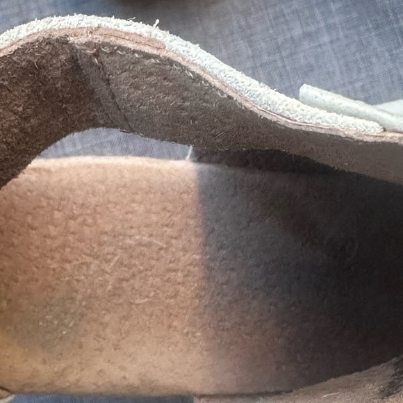 Free People Amber Orchard Clog
Size 37 (US 6)
Made in Spain - Picture 8 of 10